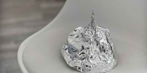 A tin foil hat